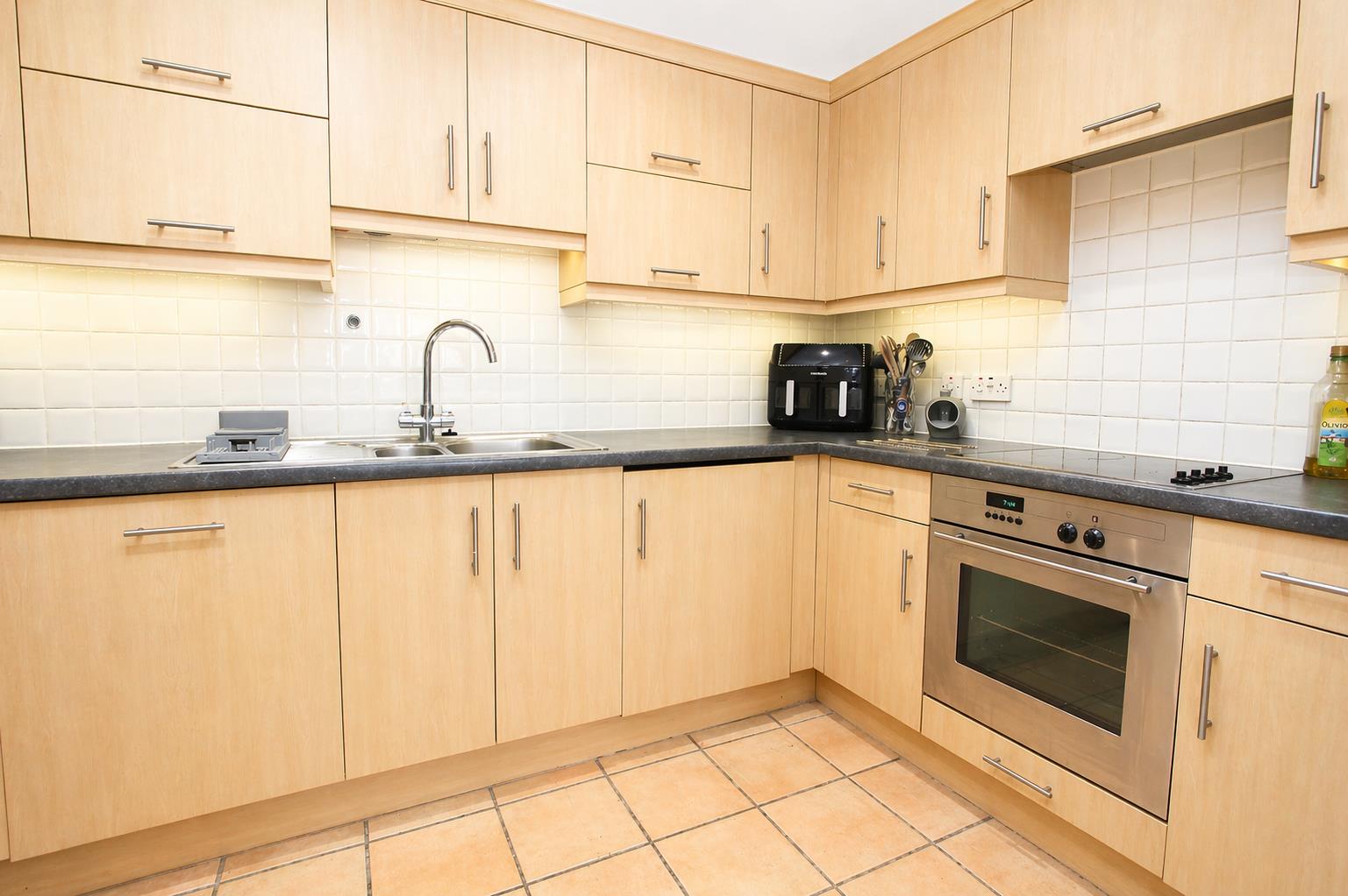 2 bed property in Melbourne Road, Wallington